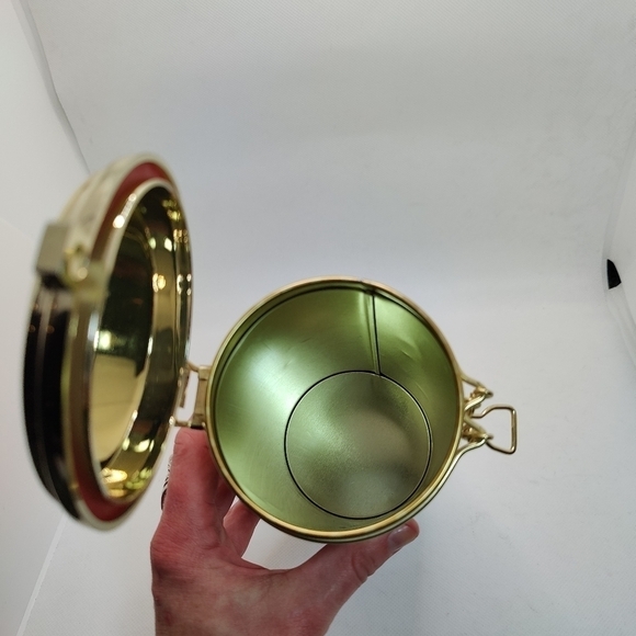 DISNEYLAND Hong Kong 3rd Anniversary Commemorative Tin Collectible - Picture 9 of 14